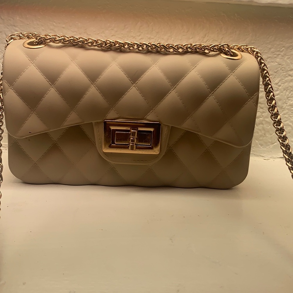 The is a box cut bag no tags but its new